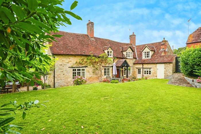 5 Bedroom Detached House To Rent In Horspath, Oxford, OX33