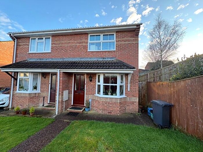 2 Bedroom Semi Detached House For Sale In Barnes Close, Honiton, EX14