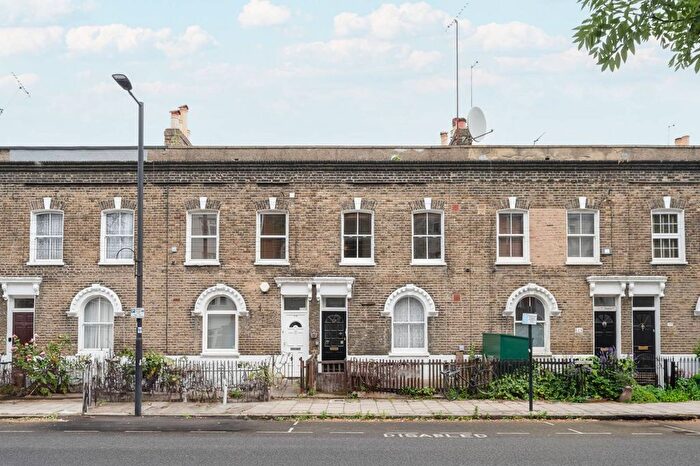 1 Bedroom Flat To Rent In Lynton Road, Bermondsey, London, SE1