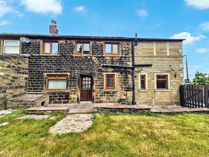 4 Bedroom Semi-Detached House For Sale In Cumberworth Lane, Lower Cumberworth, Huddersfield, West Yorkshire, HD8