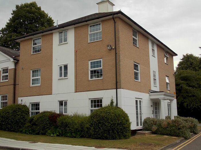1 Bedroom Flat To Rent In Chelmsford House, Chelmsford Road, Great Dunmow, Essex, CM6