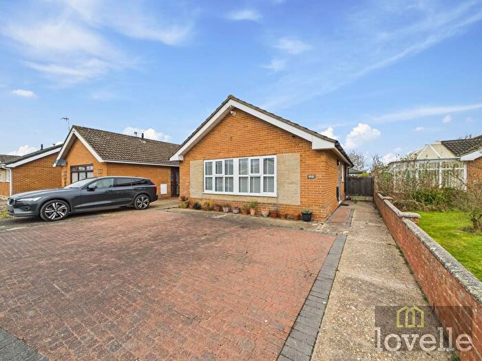 2 Bedroom Detached Bungalow For Sale In Hillside Avenue, Sutton On Sea, LN12