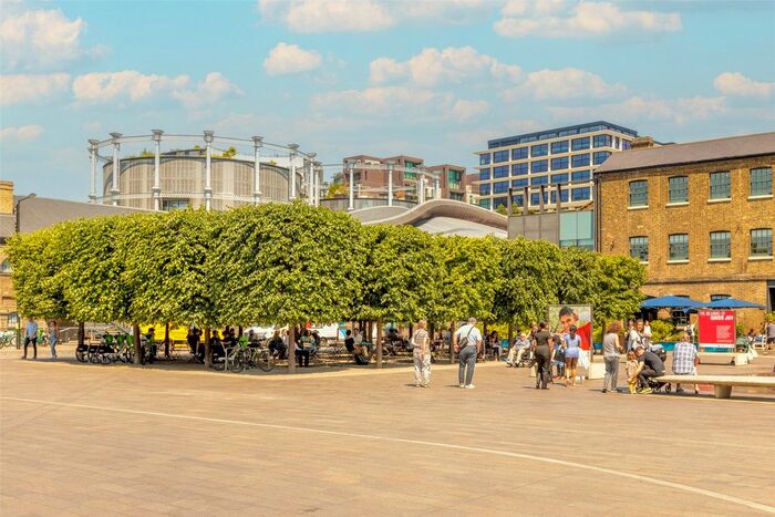 1 Bedroom Flat For Sale In Capella, Lewis Cubitt Park, King's Cross, N1C