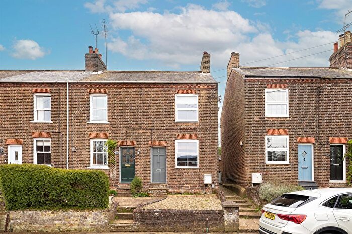 2 Bedroom End Terrace House For Sale In Brook Street, Tring, HP23