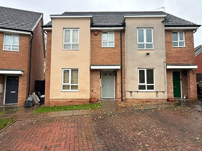 2 Bedroom Semi Detached House For Sale In Middle Field Road, Birmingham, West Midlands, B31