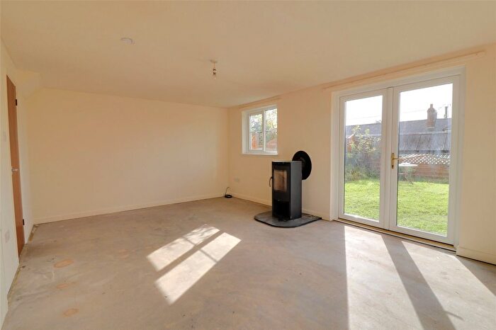3 Bedroom End Terrace House For Sale In Clinton Gardens, Merton, Okehampton, Devon, EX20