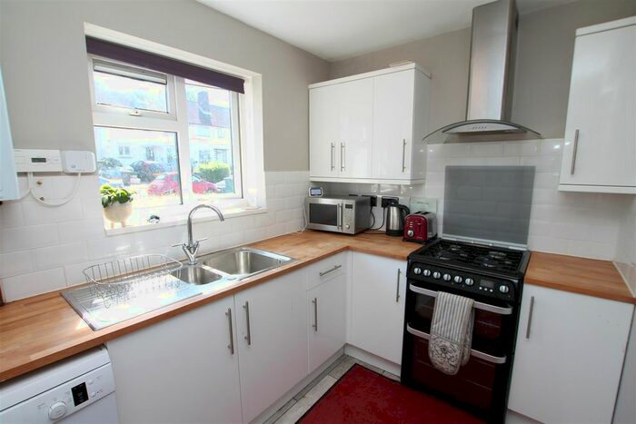 1 Bedroom Flat To Rent In Horton Road, Brighton, BN1