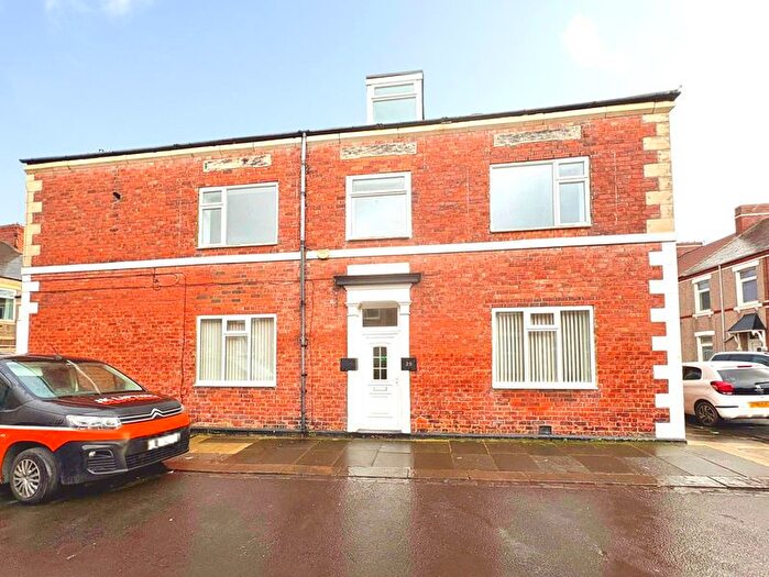 2 Bedroom Maisonette For Sale In Rowley Street, Blyth, NE24