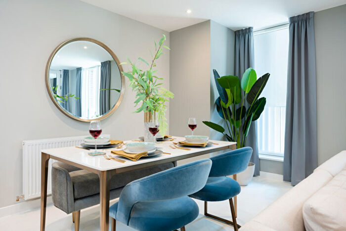 2 Bedroom Apartment For Sale In Liberty Court, Greenhithe, Kent, DA2