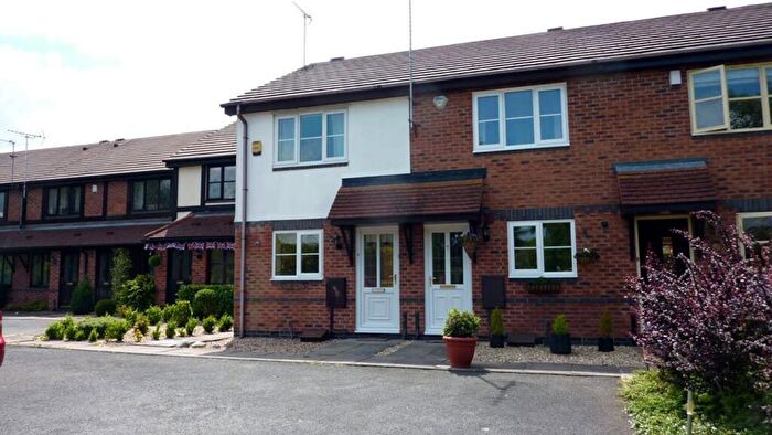 2 Bedroom Town House To Rent In The Spruces, Hagley, DY9