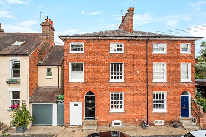 4 Bedroom Semi Detached House For Sale In Fishpool Street, St. Albans, AL3