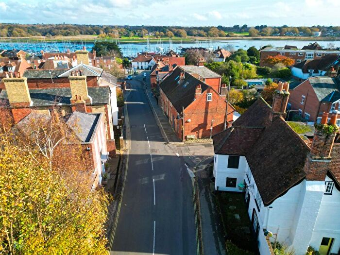 5 Bedroom Detached House For Sale In High Street, Hamble, Southampton, Hampshire, SO31