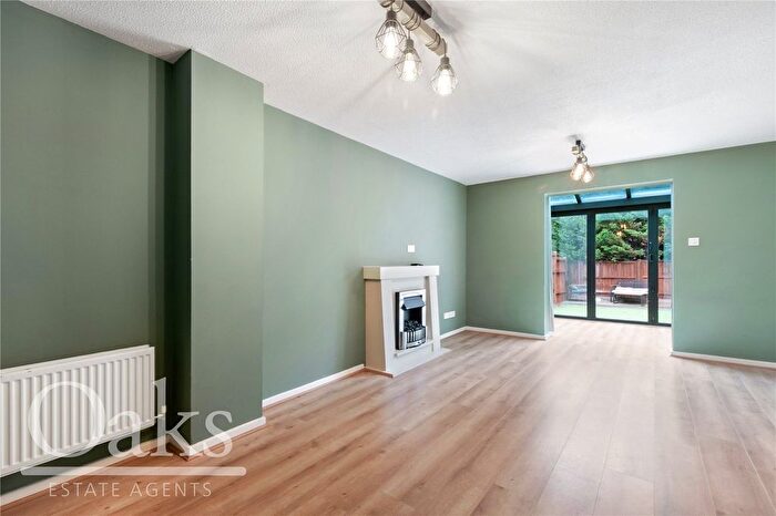 2 Bedroom Terraced House To Rent In Hamond Close, South Croydon, CR2