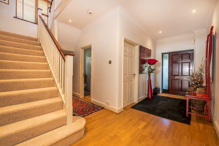 5 Bedroom Detached House To Rent In Arthur Road, London, SW19