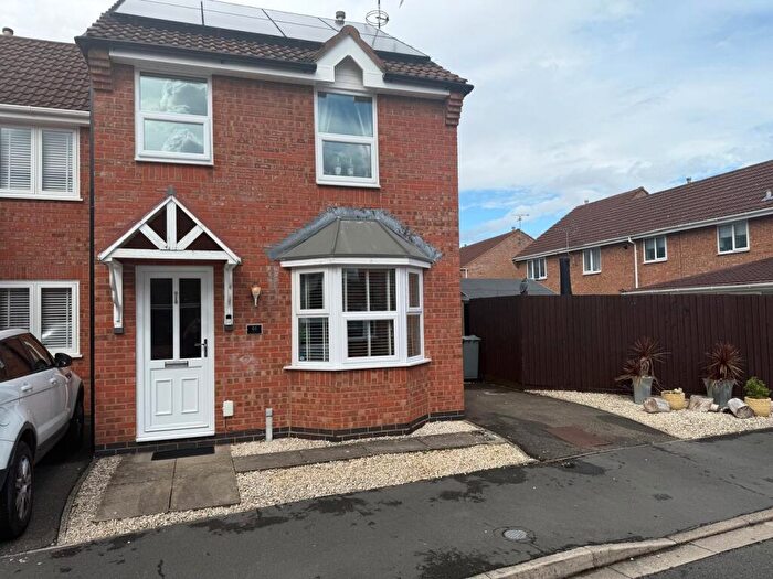 3 Bedroom Semi Detached House For Sale In Foxley Court, Bourne, PE10