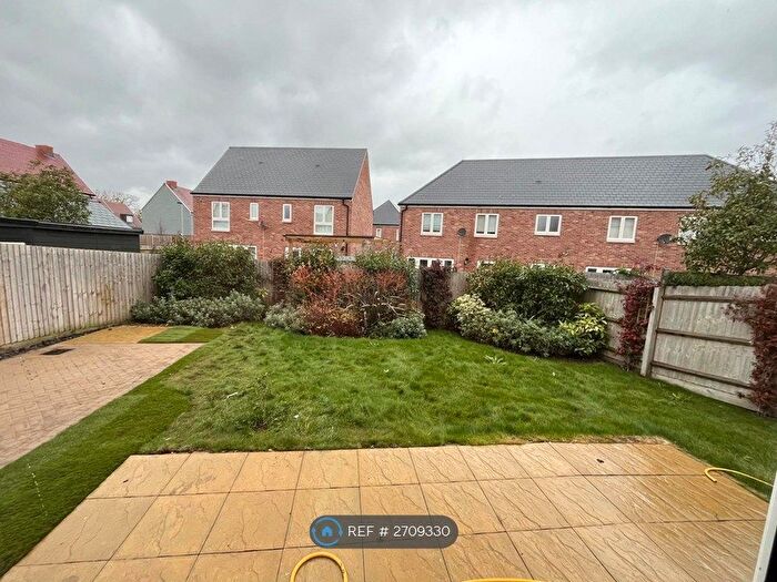 4 Bedroom Semi-Detached House To Rent In Baker Road, Springfield, Chelmsford, CM1