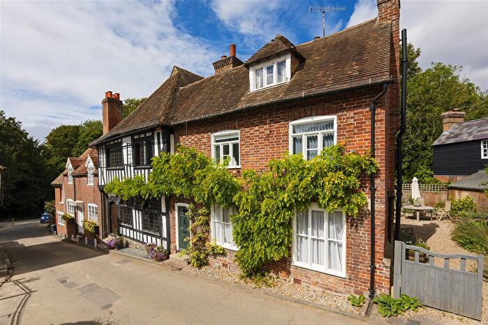 4 Bedroom Cottage To Rent In Fern Cottage, Taylors Hill, Canterbury, CT4