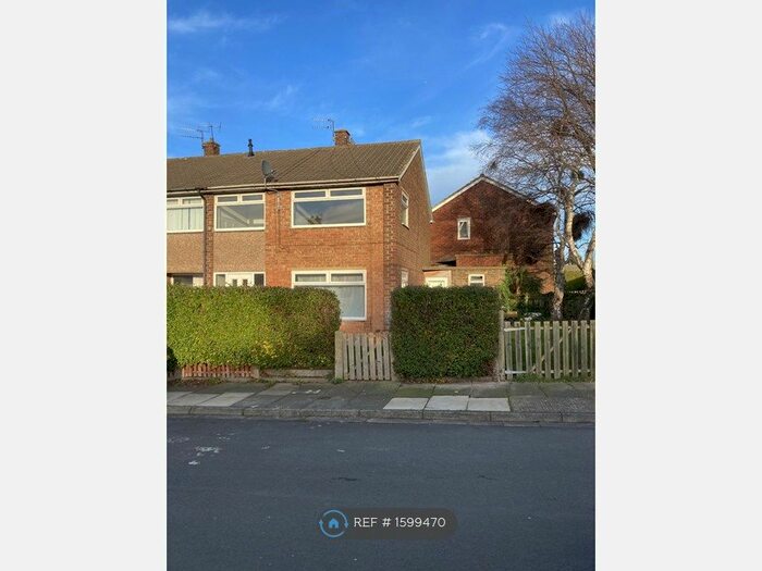3 Bedroom Terraced House To Rent In Runswick Road, Eston, Middlesbrough, TS6