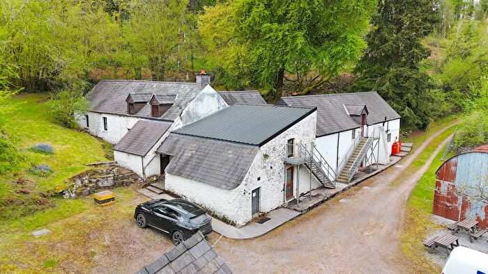 6 Bedroom Detached House For Sale In Pen Arthur, Gwynfe, Llangadog, Carmarthenshire., SA19