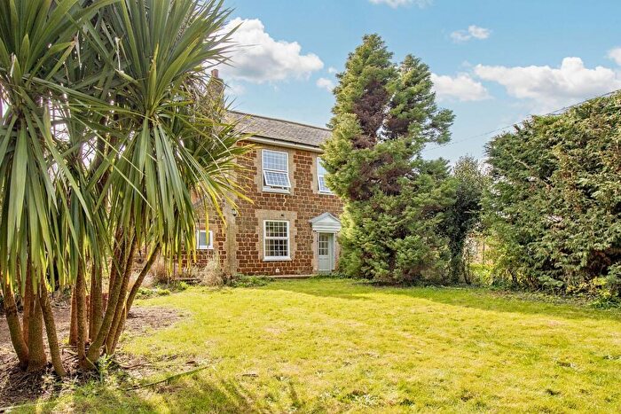 3 Bedroom Semi-Detached House To Rent In Rectory Lane, West Winch, PE33