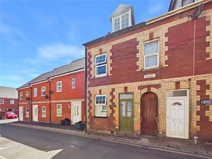 4 Bedroom End Of Terrace House For Sale In Tiverton, Devon, EX16