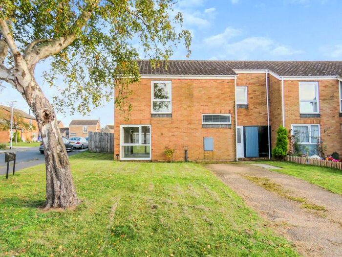 Houses for sale & to rent in IP27 9RG, RADCLIFFE ROAD, Lakenheath Brandon