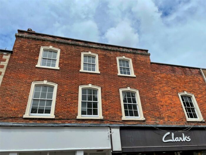 3 Bedroom Maisonette To Rent In The Brittox, Devizes, Wiltshire, SN10