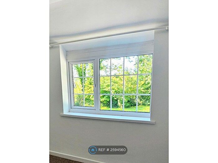 1 Bedroom Bungalow To Rent In Hollybush Cottages, Parkmill, Swansea, SA3