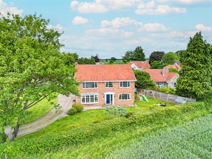 4 Bedroom Detached House For Sale In Melmerby, Ripon, HG4