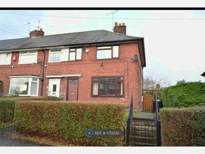 3 Bedroom Terraced House To Rent In Easterly Mount, Leeds, LS8
