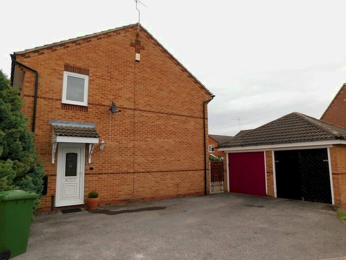 2 Bedroom Semi-Detached House To Rent In Edwards Court, Worksop, S80