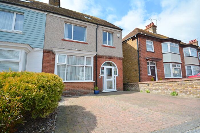 4 Bedroom Semi Detached House For Sale In Wellesley Road, Margate, Kent, CT9