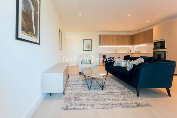 2 Bedroom Flat To Rent In The Avenue, Kensal Rise, NW6