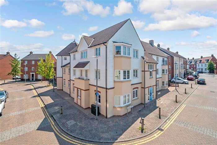 2 Bedroom Flat For Sale In Bluebell Road, Kingsnorth, Ashford, Kent, TN23