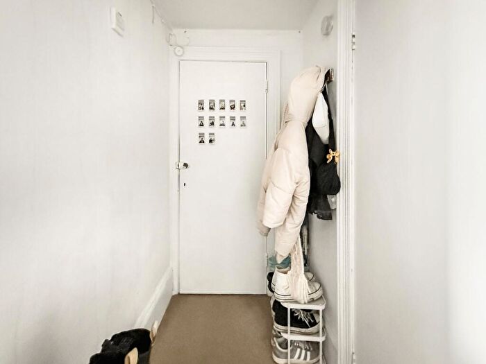 Studio For Sale In Dyke Road, Brighton, BN1