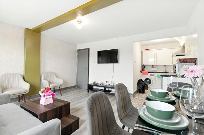 1 Bedroom Flat To Rent In Brick Lane, London, E1