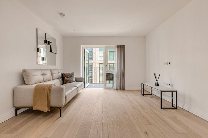 1 Bedroom Flat To Rent In Westwood Building, Lockgate Road, SW6