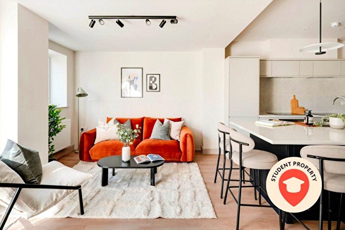 8 Bedroom Semi Detached House To Rent In Northville Road, Horfield, Bristol, Bristol, BS7