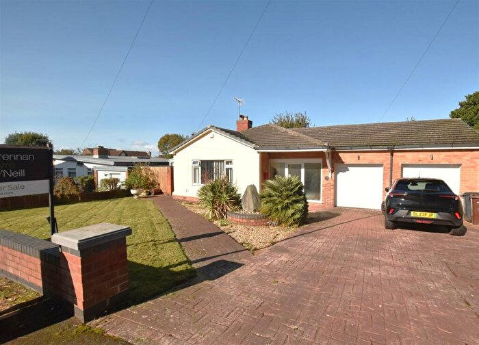 3 Bedroom Detached Bungalow For Sale In Ringwood, Prenton, CH43