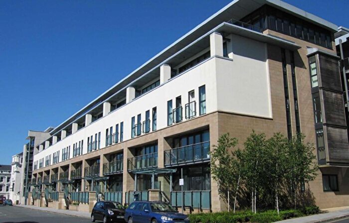 2 Bedroom Flat To Rent In Grand Hotel Road, Plymouth, PL1