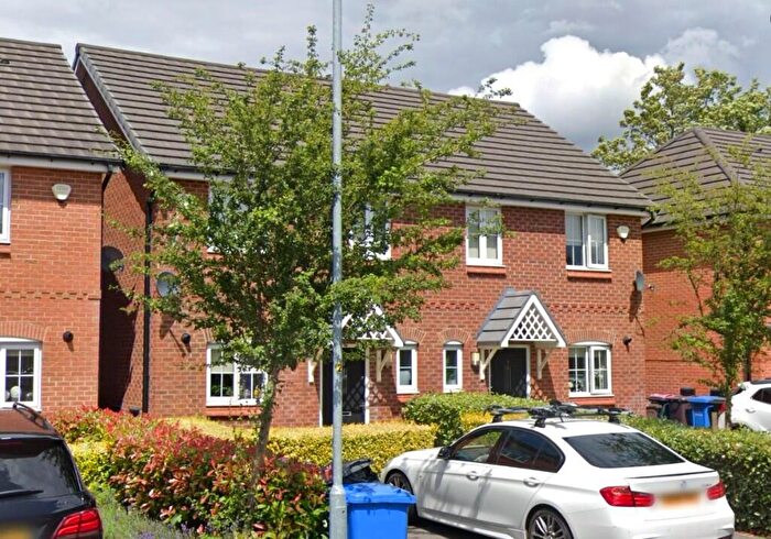 3 Bedroom Semi-Detached House To Rent In Runswick Close, Salford, Greater Manchester, M6
