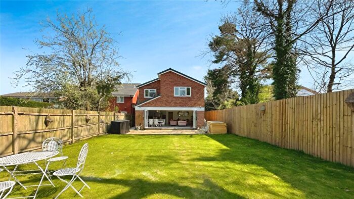 6 Bedroom Detached House For Sale In Westminster Drive, Kings Heath, Birmingham, B14