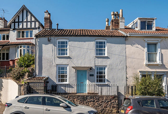 3 Bedroom End Of Terrace House For Sale In Long Ashton Road, Long Ashton, Bristol, North Somerset, BS41