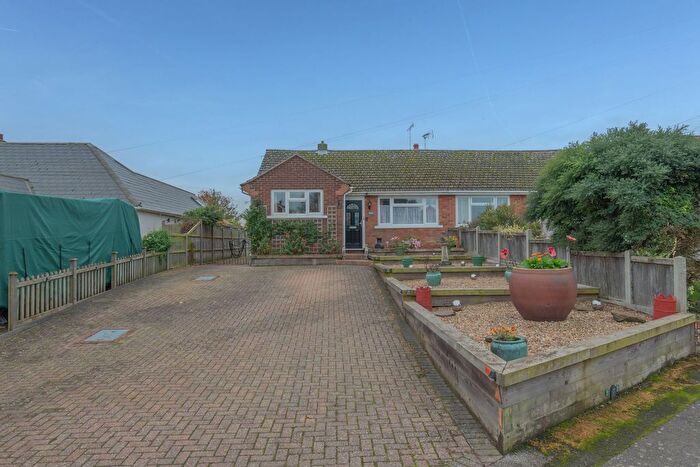 2 Bedroom Semi-Detached Bungalow For Sale In Monkton Street, Monkton, CT12