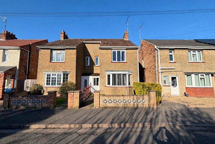 3 Bedroom Semi-Detached House For Sale In Magazine Lane, Wisbech, PE13