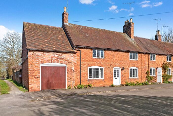 4 Bedroom Semi-Detached House For Sale In Clifford Chambers, Stratford-Upon-Avon, CV37