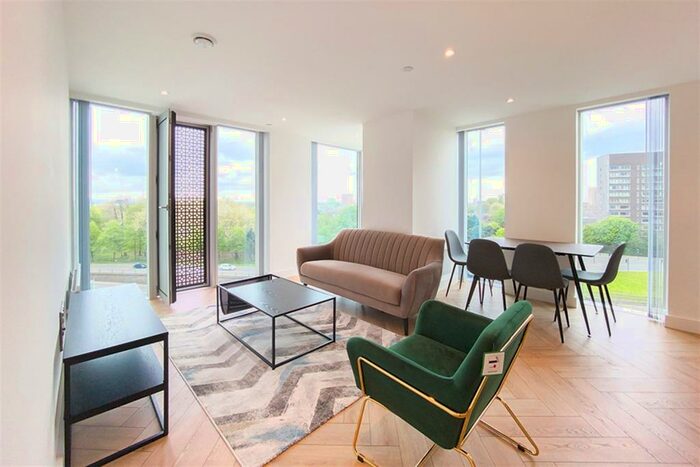 2 Bedroom Apartment To Rent In Elizabeth Tower, M14