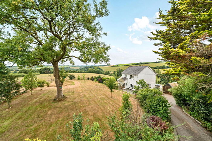4 Bedroom Detached House For Sale In Trebullett, Launceston, PL15