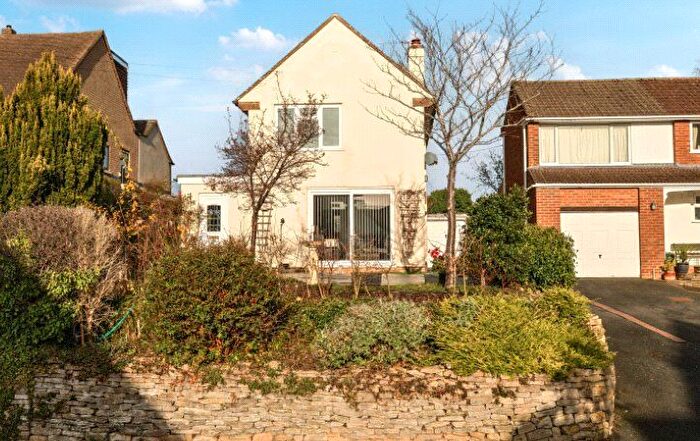 3 Bedroom Detached House For Sale In Priory Lane, Bishops Cleeve, Cheltenham, Gloucestershire, GL52