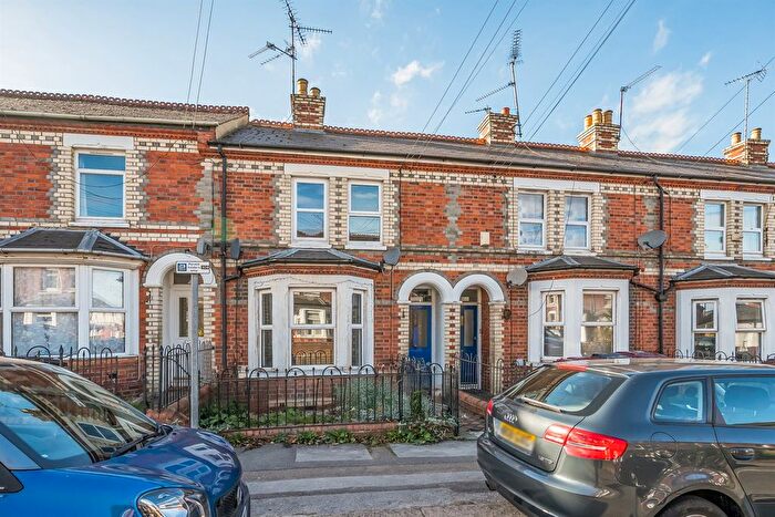 1 Bedroom Flat To Rent In Highgrove Street, Reading, RG1